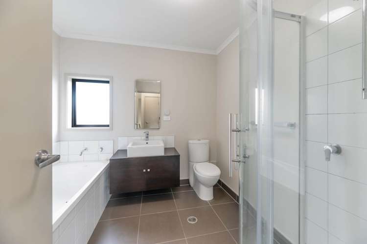 230/172 McLeod Road Te Atatu South_7