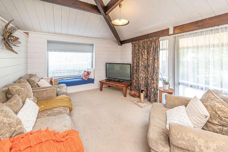 8 Kawau Place Otamatea_2