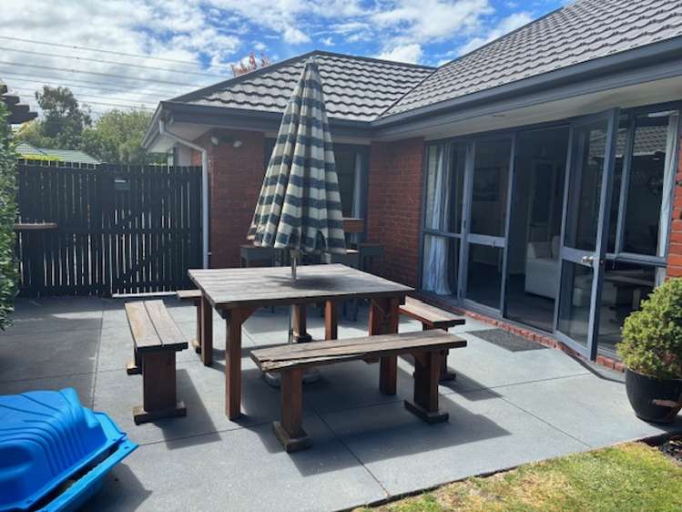 17 Showgate Ave Sockburn_12