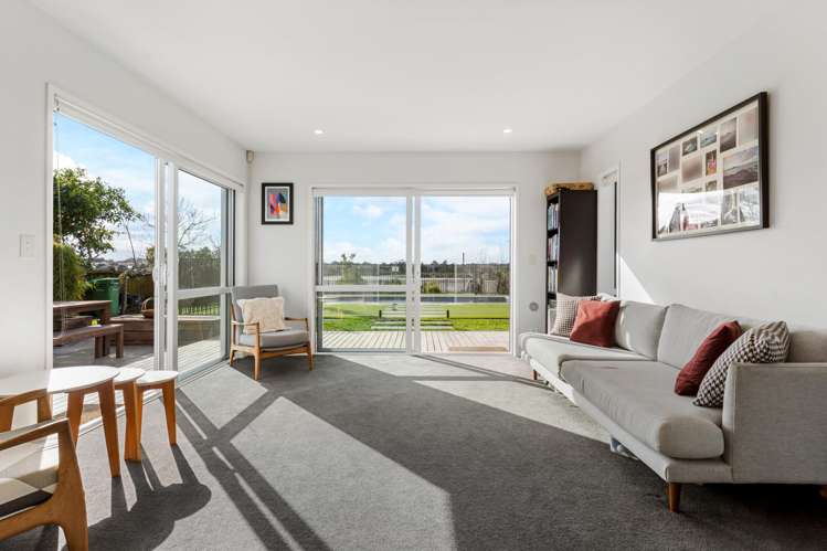 43 Aberdeen Crescent Wattle Downs_9