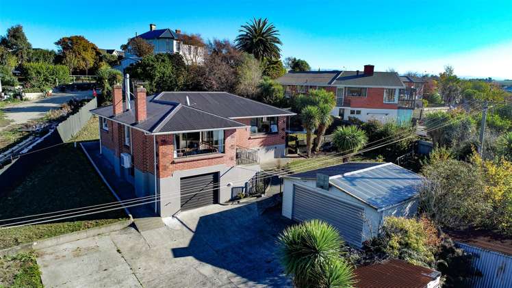 10 Eversley Street Waimataitai_14