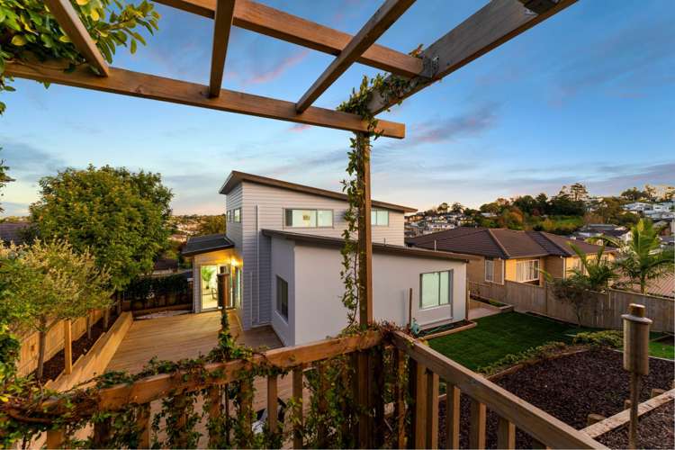 12 Bintulu Place Fairview Heights_28