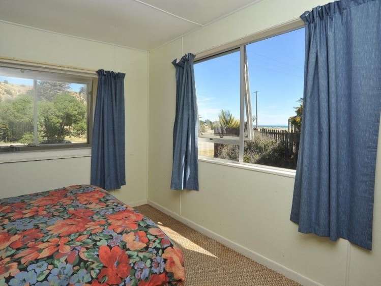 3 The Parade Motunau_5