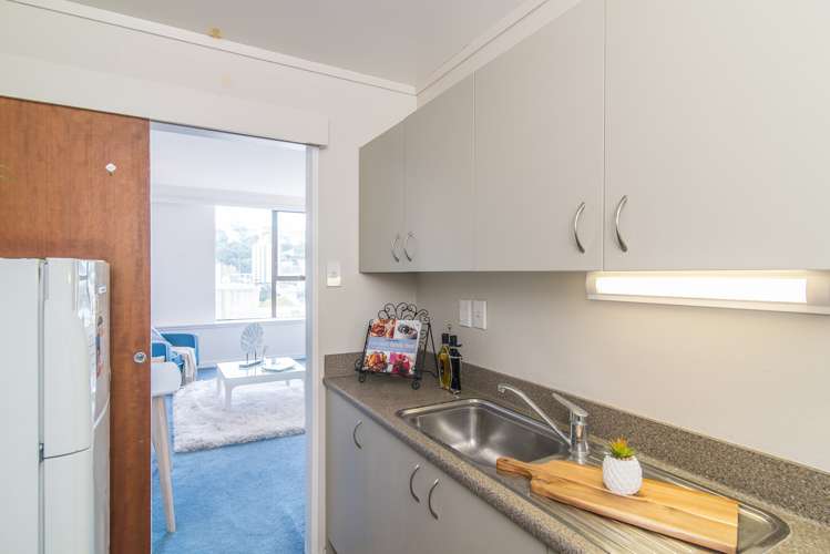 84/70 Hobson Street Thorndon_5