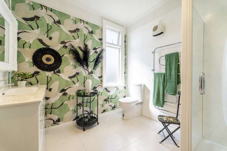 12 Roslyn Terrace West End_11