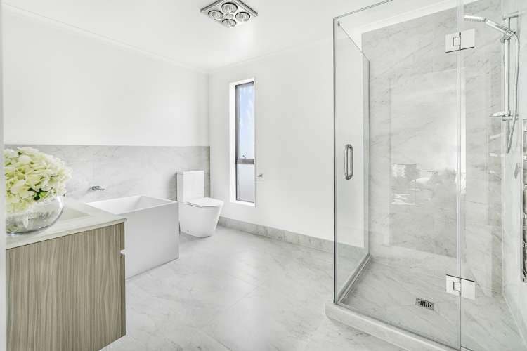 7 Oku Close Hillcrest_12