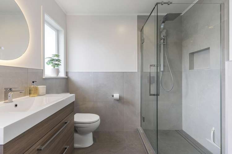 3 Cotswold Crescent Newlands_11