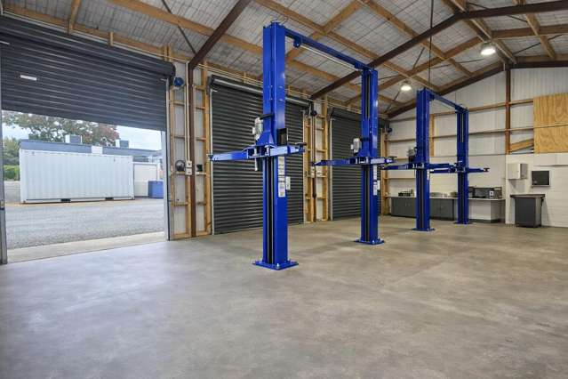Versatile commercial tenancy