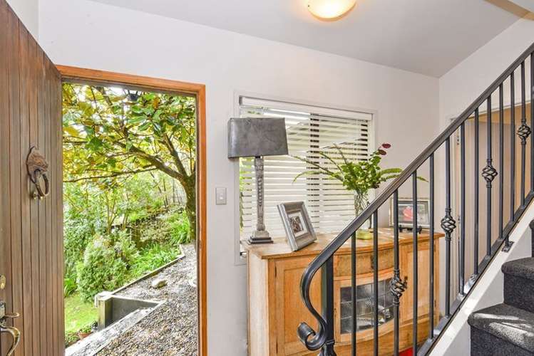 79 Oaktree Avenue Browns Bay_13