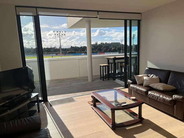 110/223A Green Lane West Epsom_3