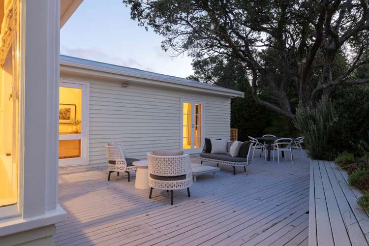 272 Beach Road Campbells Bay_18