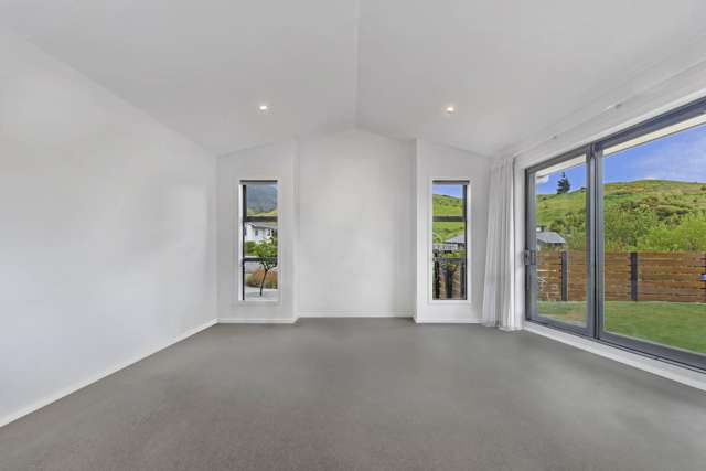 70 Sanctuary Drive Stoke_3