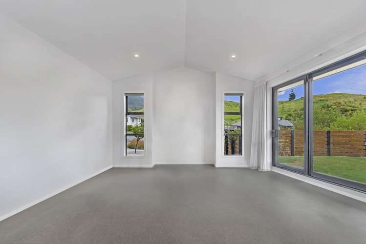 70 Sanctuary Drive Stoke_3