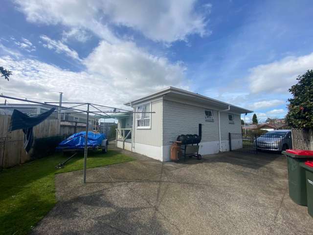 2 Paterson Avenue Pukekohe_4