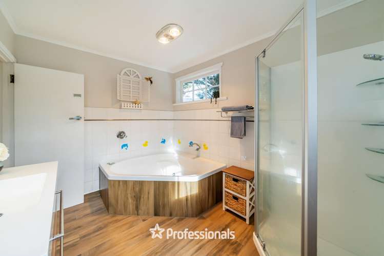 1/55 Pohutukawa Street Woburn_11