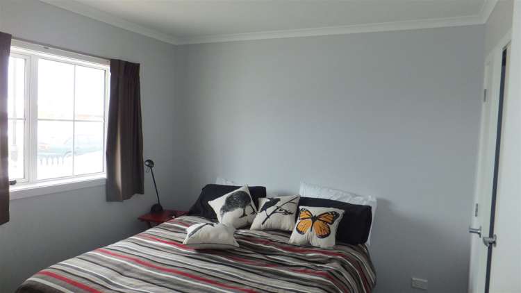 10 Queens Park Crescent Frankton_2