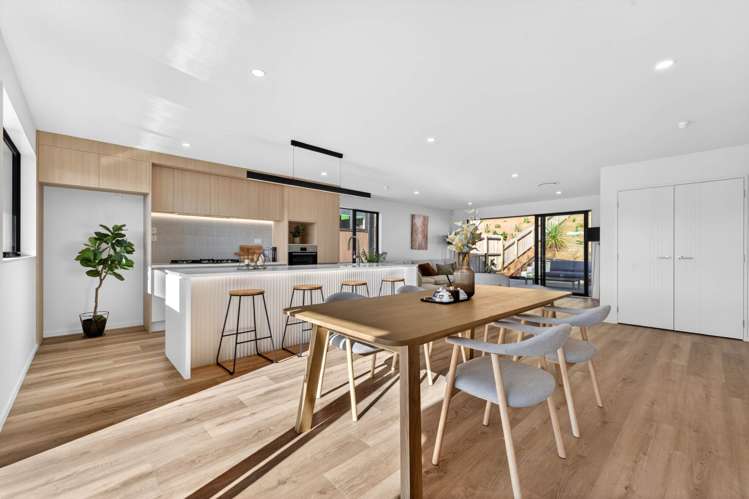 242E West Hoe Heights Orewa_6