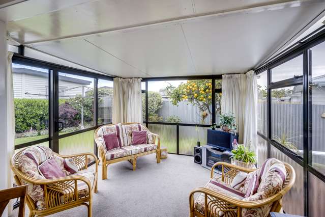 57 Lyttelton Crescent Tamatea_1