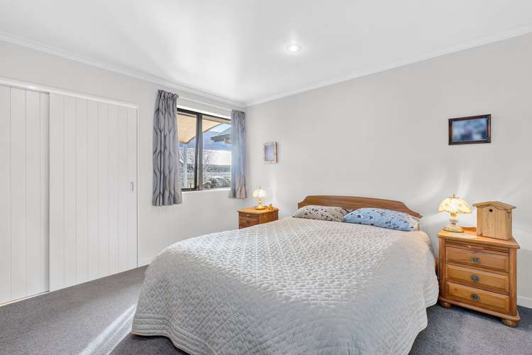 35 Charles Court Lake Hawea_8