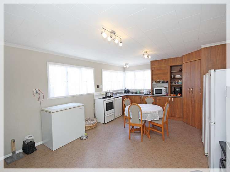 9 Nuku Street Tangimoana_12