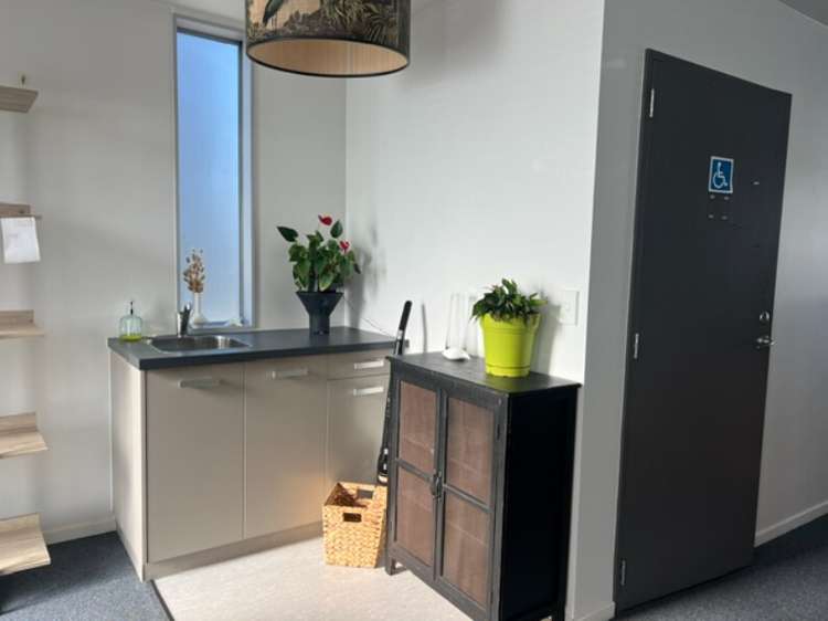 6/27 Waterman Place Ferrymead_8