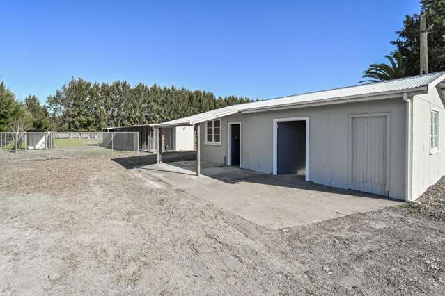 25 Stock Road Pakipaki_2