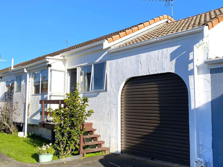 2/77 Nile Road Milford_1