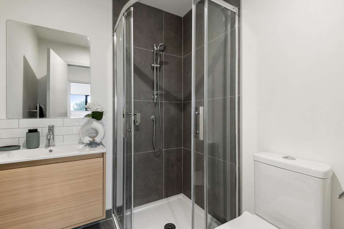 2/42a Arthur Street_1