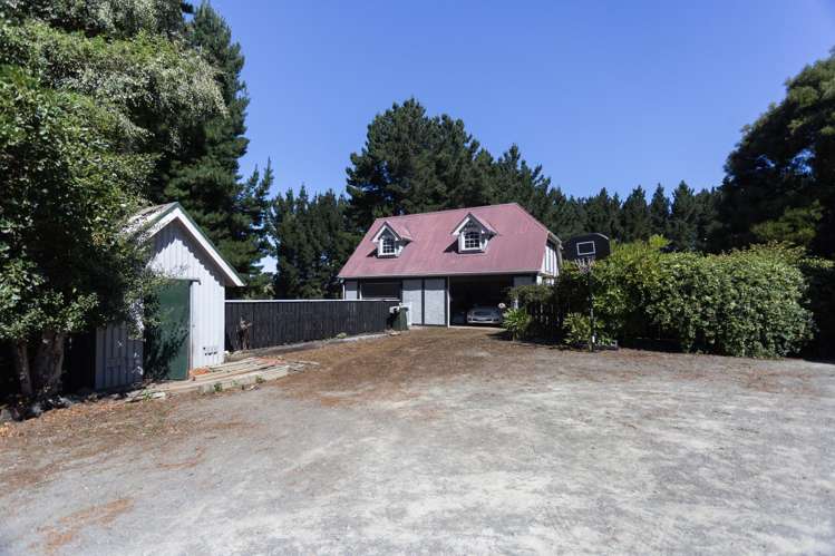 153 Homestead Road Weston_17