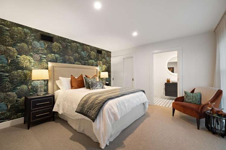 9 Suburb Street Queenstown_15