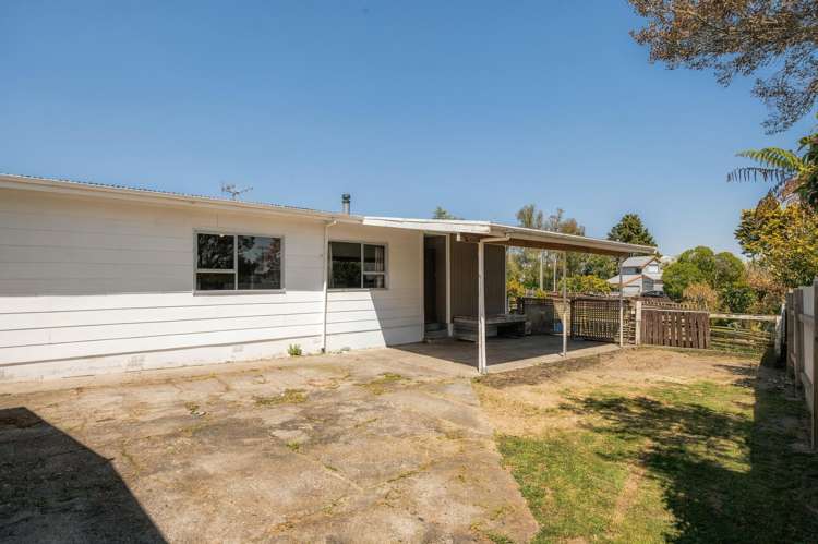14 Titoki Avenue Waipahihi_17