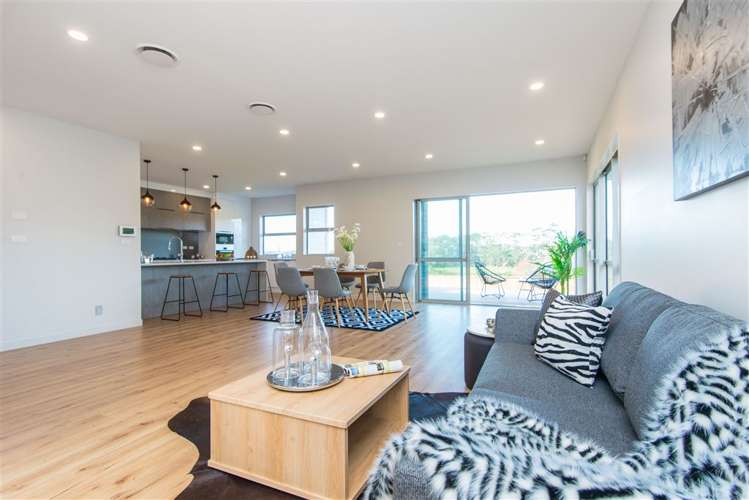 14 Irongate Avenue Ranui_33