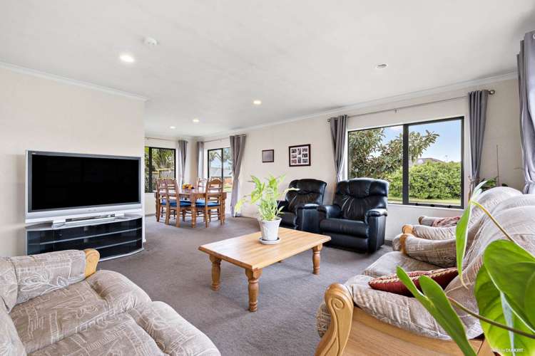 11 Ballybay Road East Tamaki_1