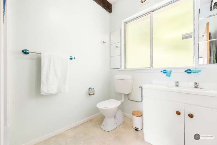 28 Deller Grove Silverstream_8