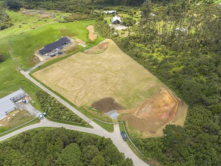 113 West Road Kaukapakapa_12