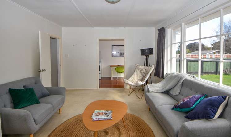 255 High Street North Carterton_7