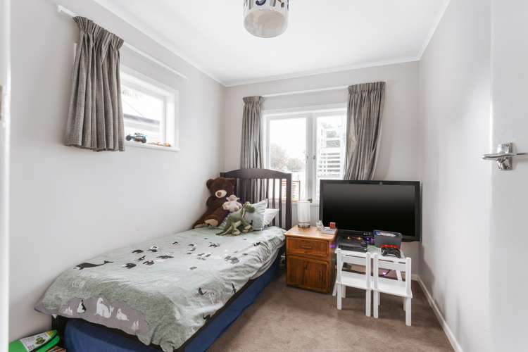 23 Karaka Road Otumoetai_15