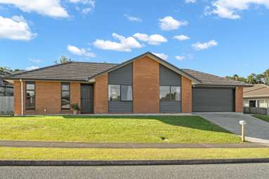 79 Ridgeway Drive_1