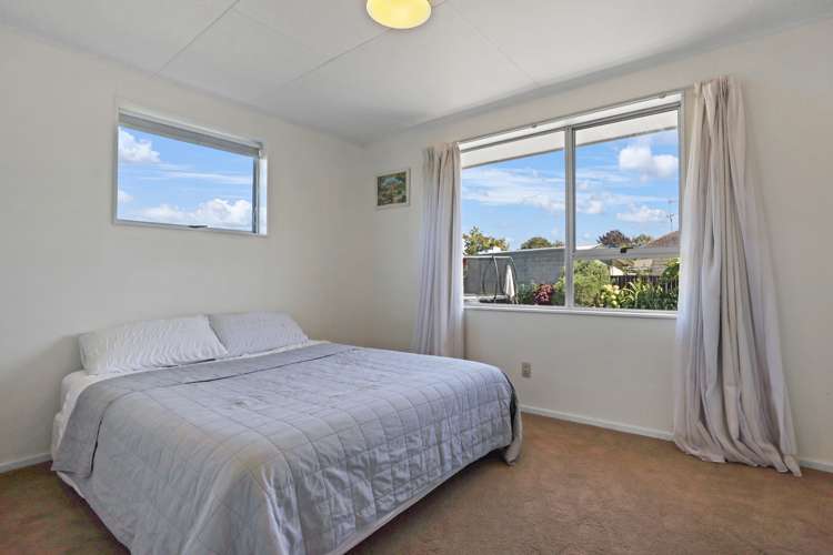 11 Glassey Drive Allenton_13