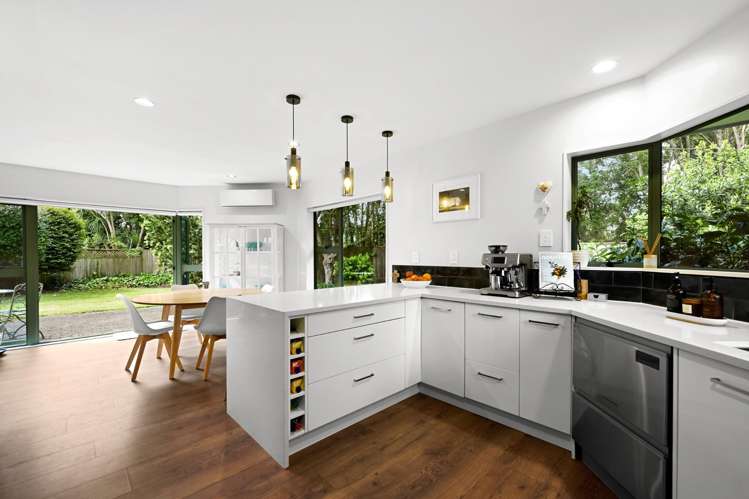 9 Charles Henry Place Harrowfield_14