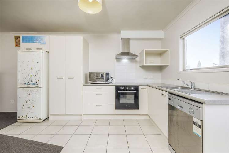 18/94 Glengarry Road Glen Eden_6