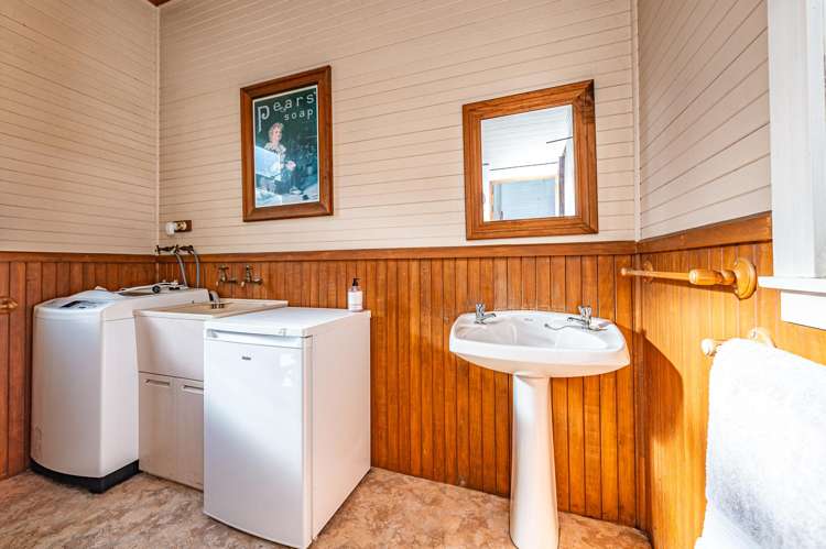 112 Great North Road Otamatea_14