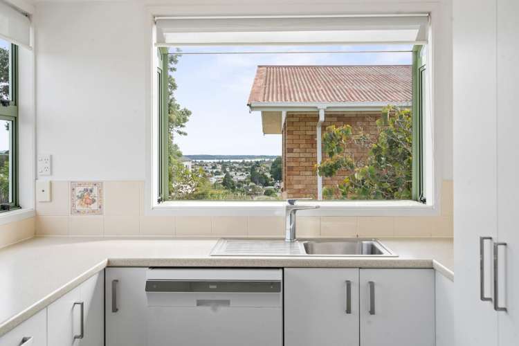 36B Upland Street Brookfield_11