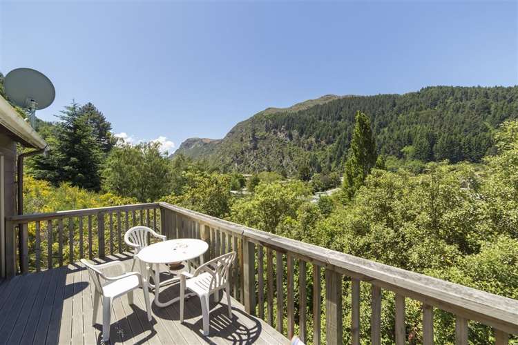 56 Huff Street Queenstown_13