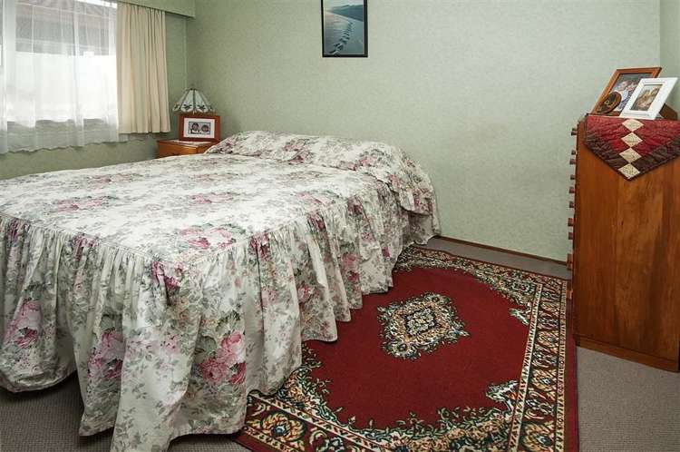 2 Faith Bullock Place New Lynn_5