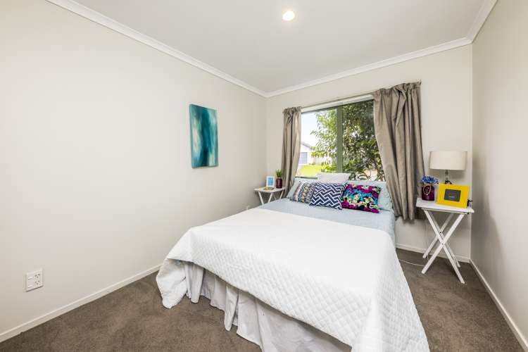 1 Yarrow Lane Papakura_7