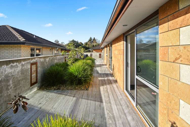 6/2 Dp Grace Avenue Leamington_13