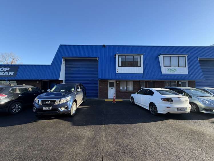 2/43 Allens Road_0