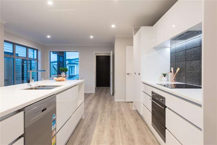 69 Awatira Drive Papamoa_2