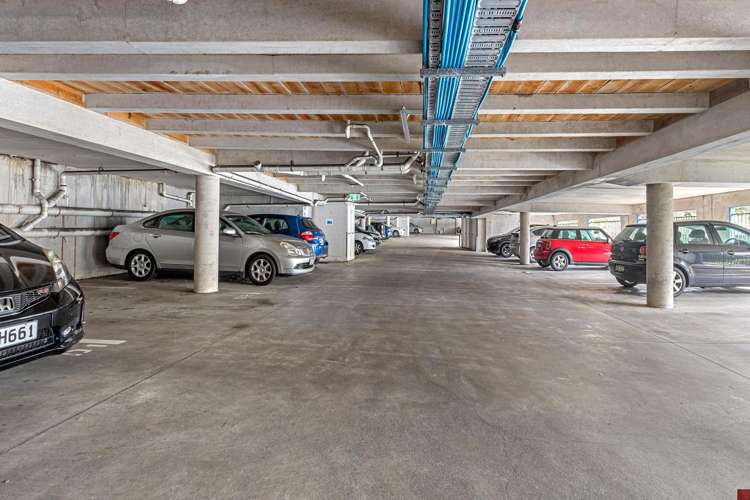 D10/20 Ian Marwick Place Birkenhead North Shore_13